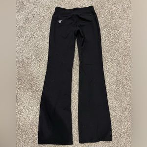 Aritzia size xs black stretchy pants wide leg